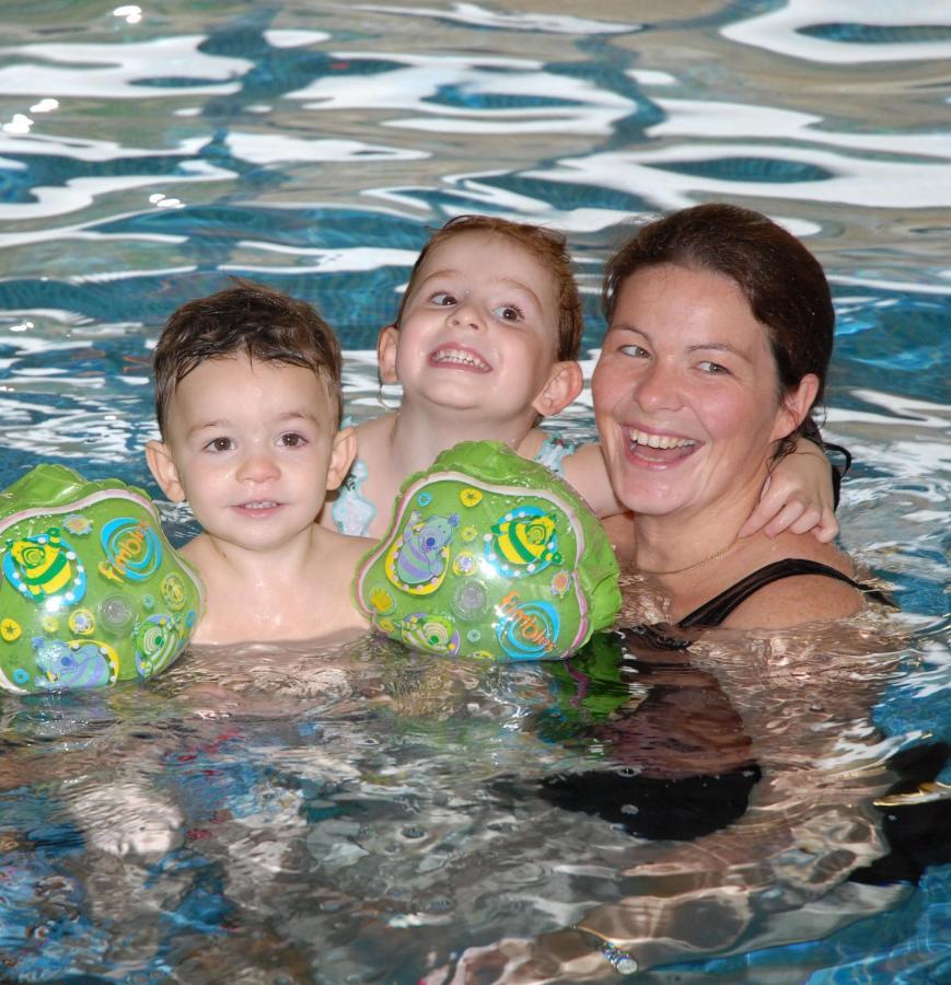 Skylark Sleeps 8 Private Hot Tub & Dogs Welcome Nr Padstow, Resort Pool Bar & Watersports St Columb Major Eksteriør bilde